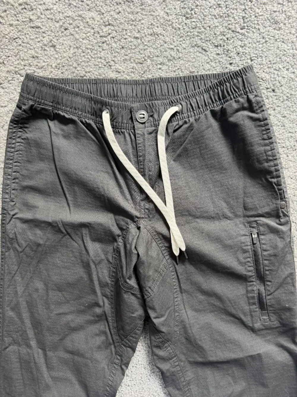 Vuori Men's Ripstop Climber Pants V412 Charcoal Gray Size Medium - EUC